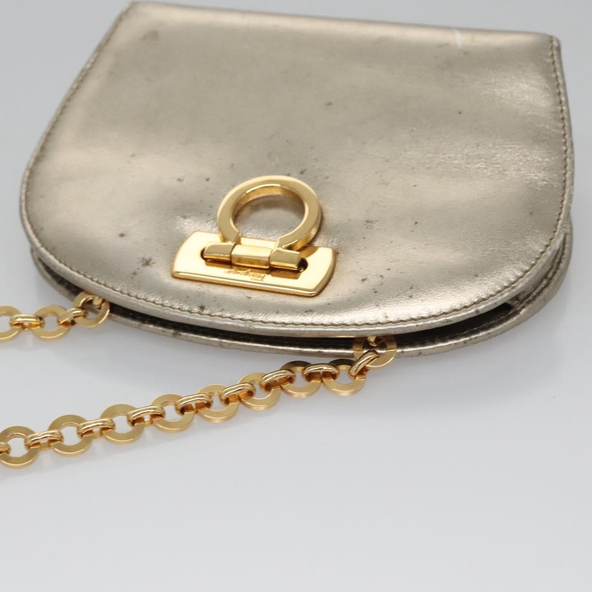 Salvatore Ferragamo Gancini Silver Leather Shoulder Bag (Pre-Owned)