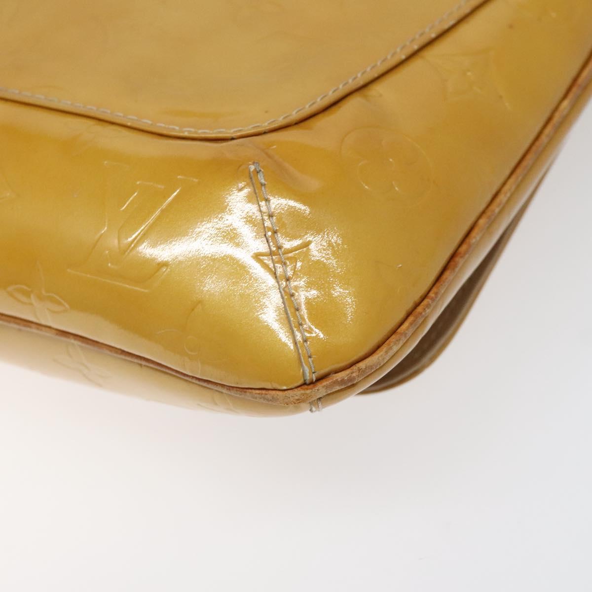 Louis Vuitton Thompson Street Beige Patent Leather Shoulder Bag (Pre-Owned)