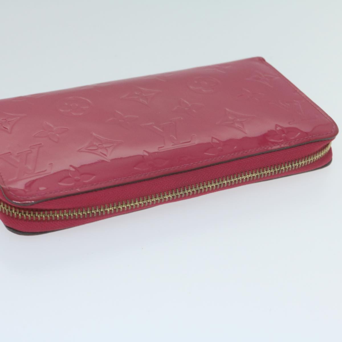 Louis Vuitton Zippy Wallet Pink Patent Leather Wallet (Pre-Owned)