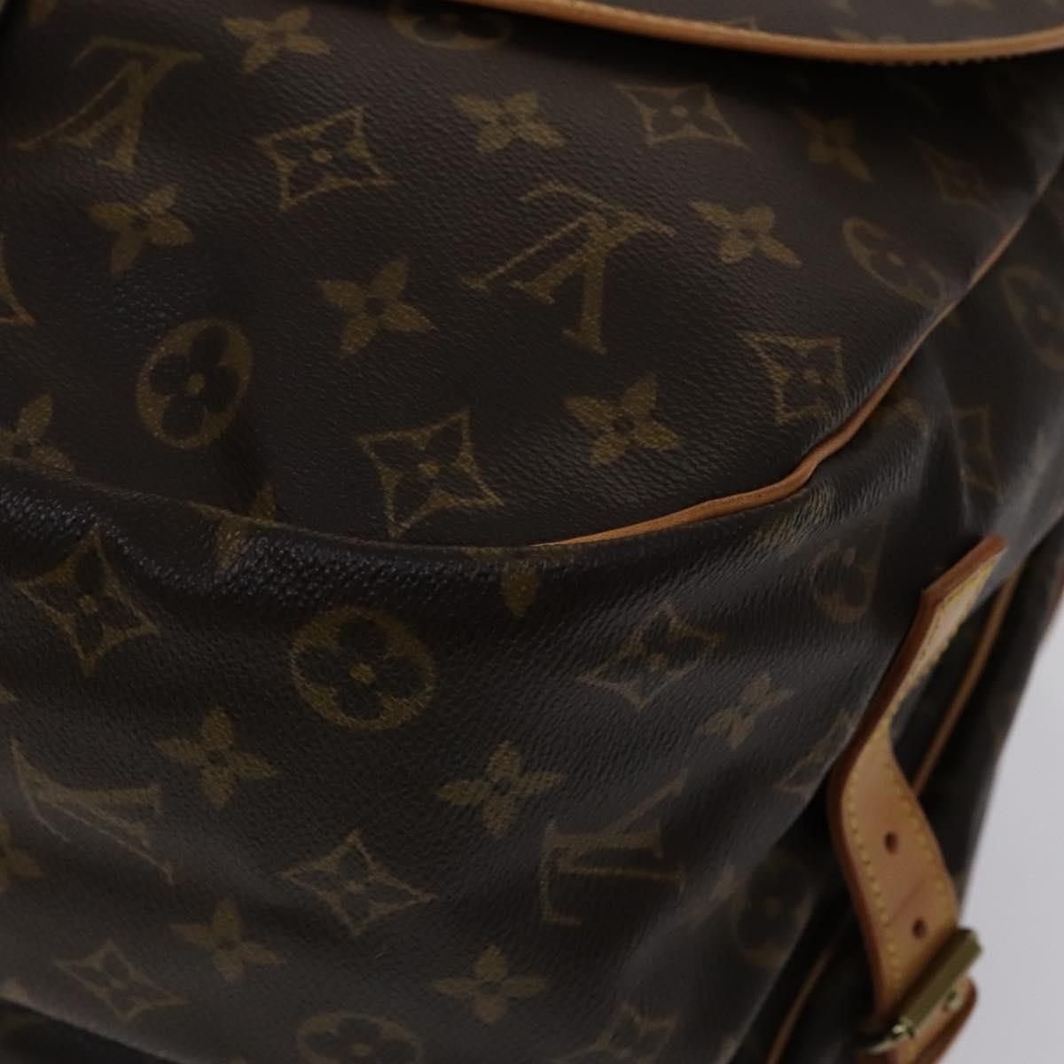 Louis Vuitton Saumur 35 Brown Canvas Shoulder Bag (Pre-Owned)