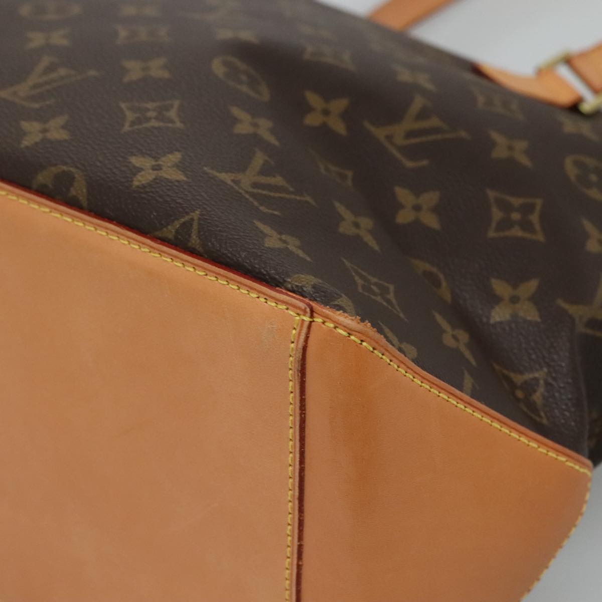 Louis Vuitton Cabas Mezzo Brown Canvas Tote Bag (Pre-Owned)