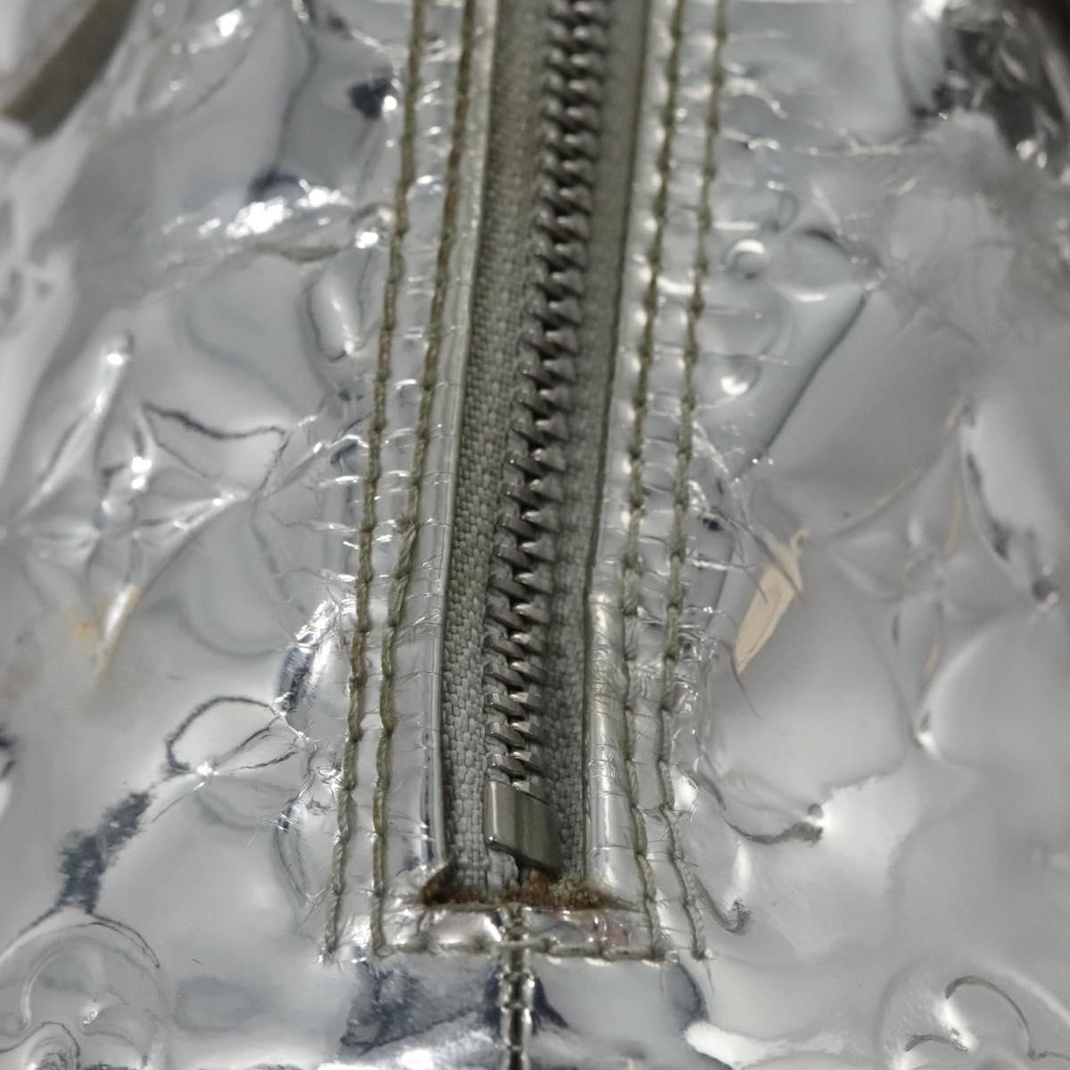Louis Vuitton Speedy 30 Silver Patent Leather Handbag (Pre-Owned)