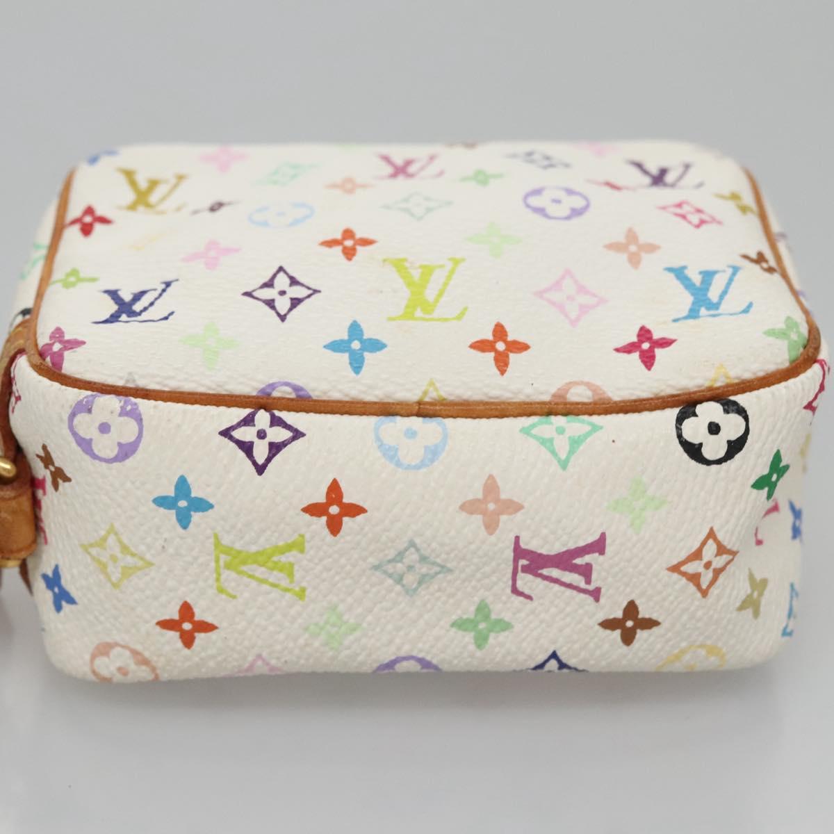 Louis Vuitton Wapiti White Canvas Clutch Bag (Pre-Owned)