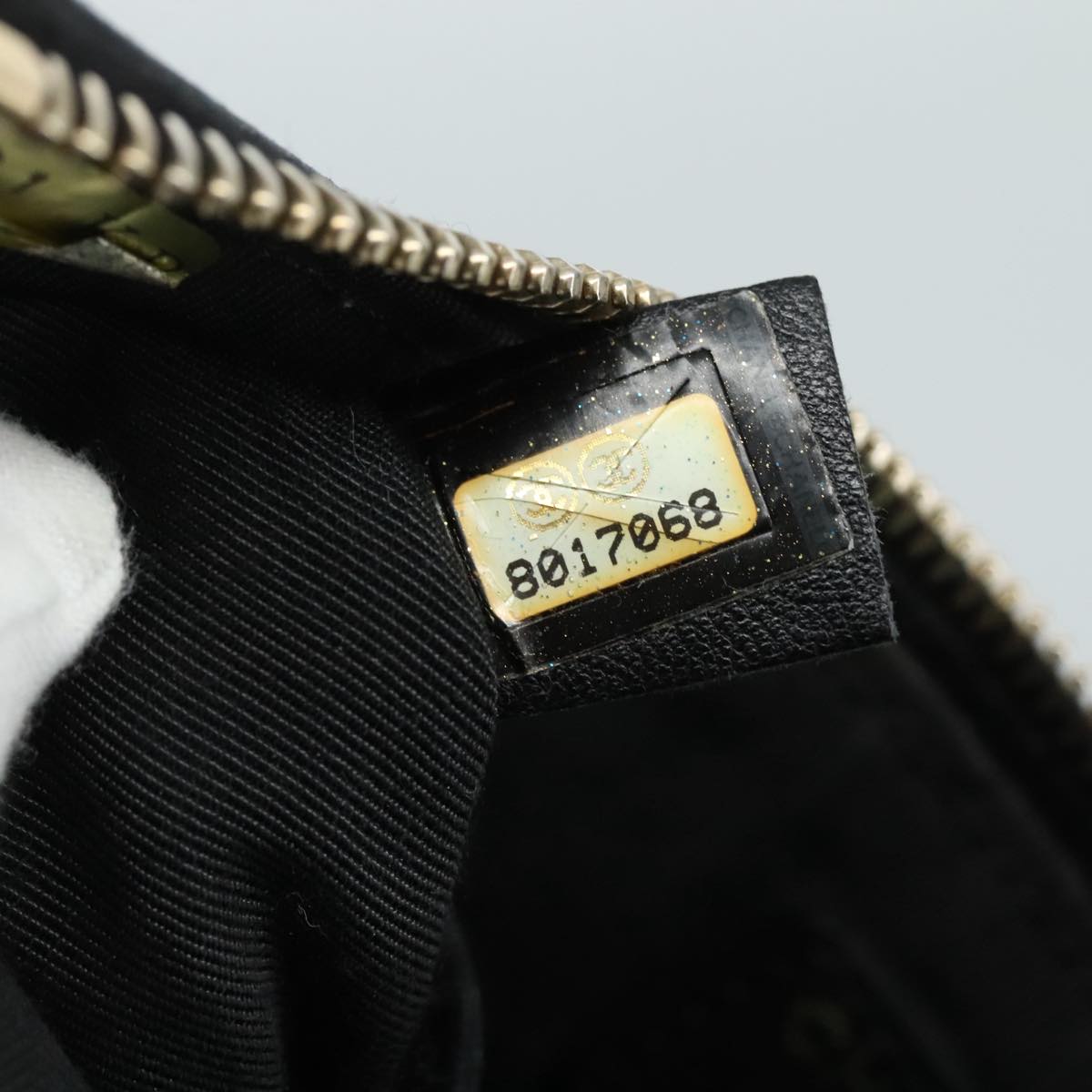 Chanel Camélia Black Leather Clutch Bag (Pre-Owned)