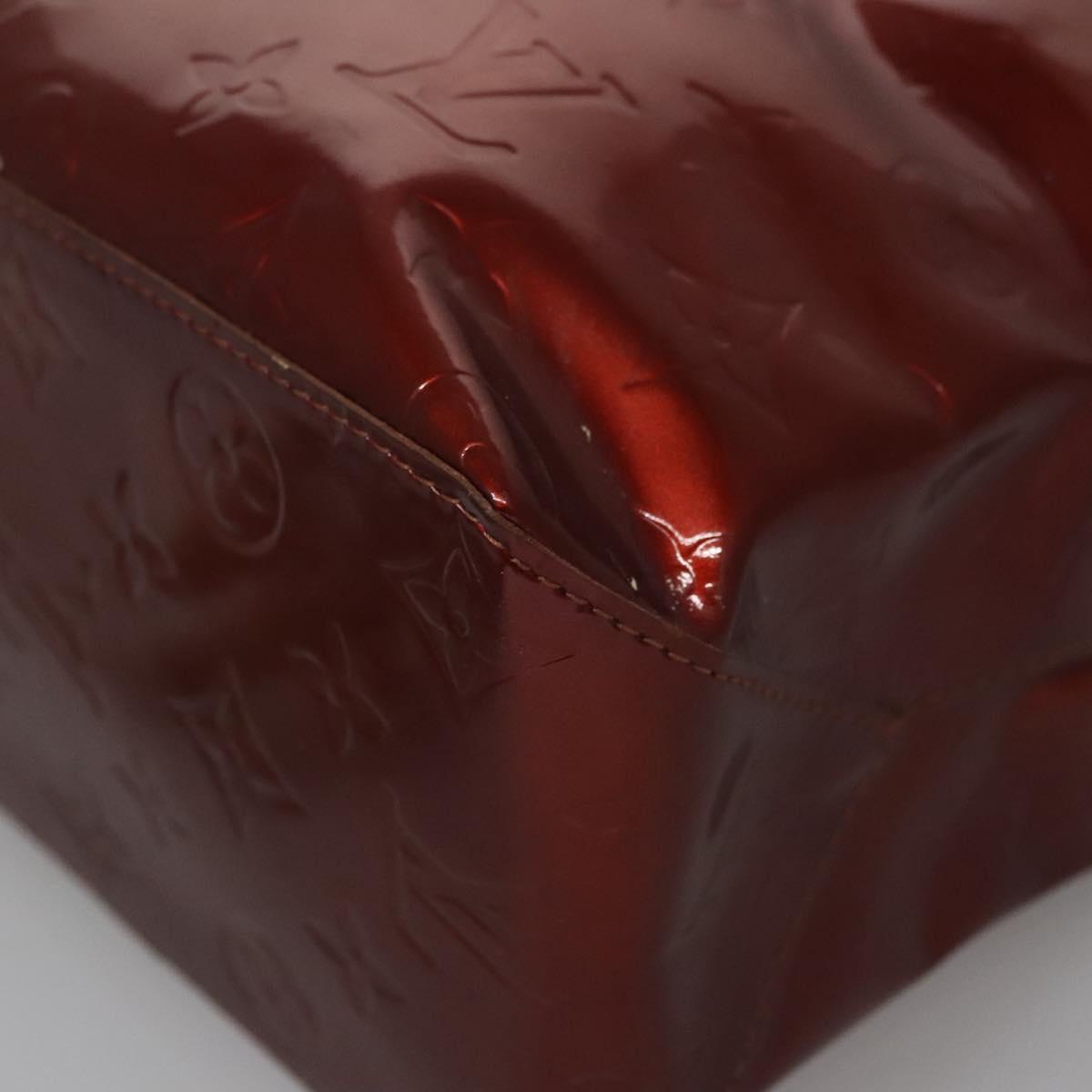 Louis Vuitton Reade Burgundy Patent Leather Handbag (Pre-Owned)