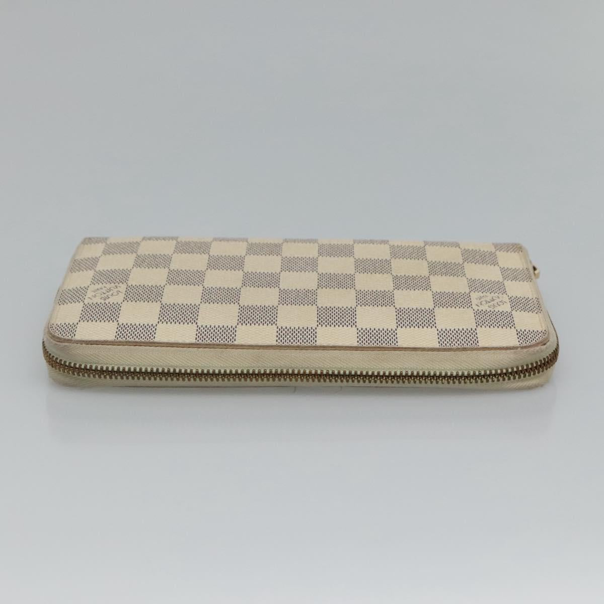 Louis Vuitton Zippy Organizer White Canvas Wallet (Pre-Owned)
