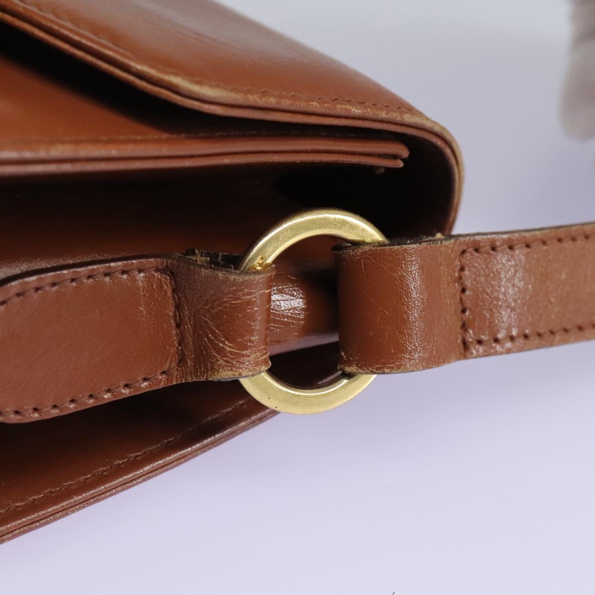 Salvatore Ferragamo Gancini Brown Leather Shoulder Bag (Pre-Owned)