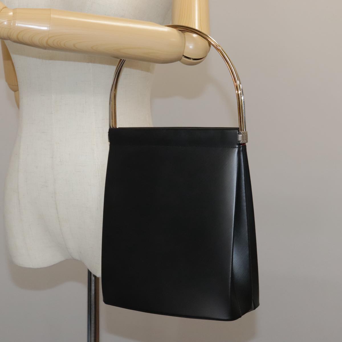 Cartier Trinity Black Leather Handbag (Pre-Owned)