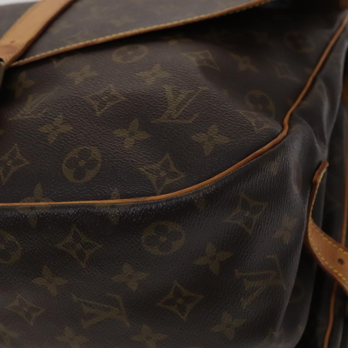 Louis Vuitton Saumur 35 Brown Canvas Shoulder Bag (Pre-Owned)