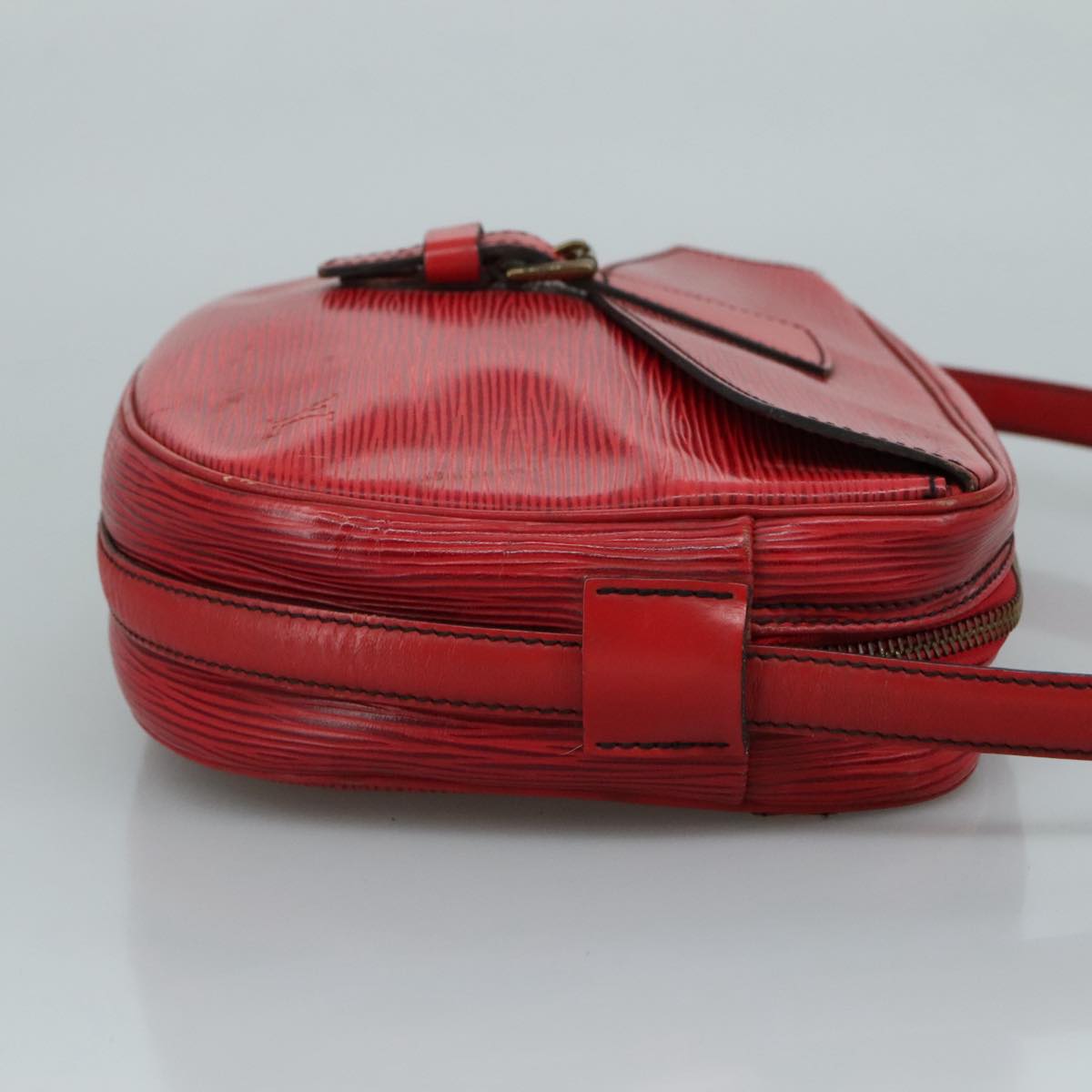 Louis Vuitton Jeune Fille Red Leather Shoulder Bag (Pre-Owned)