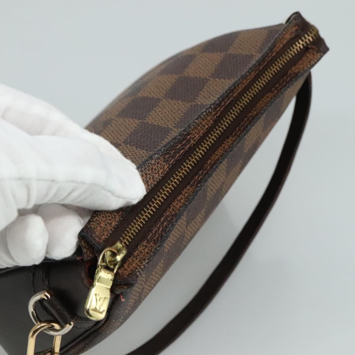 Louis Vuitton Trousse Makeup Brown Canvas Clutch Bag (Pre-Owned)