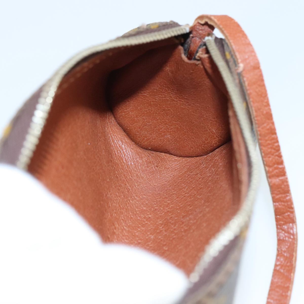 Louis Vuitton Papillon Brown Canvas Clutch Bag (Pre-Owned)