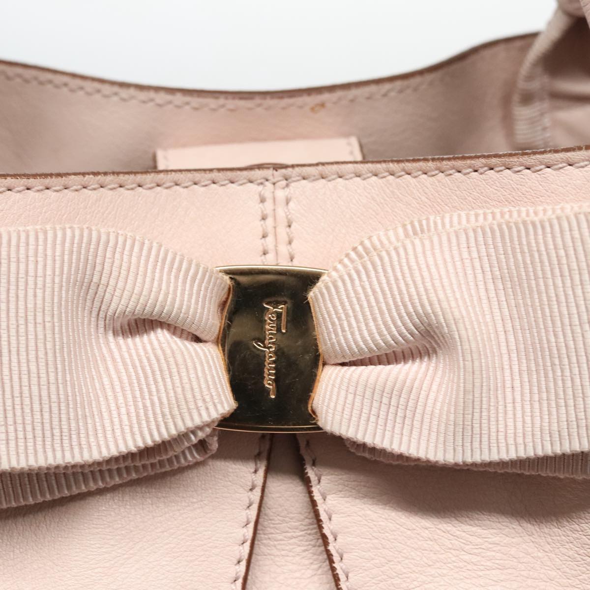 Salvatore Ferragamo Vara Pink Leather Shoulder Bag (Pre-Owned)