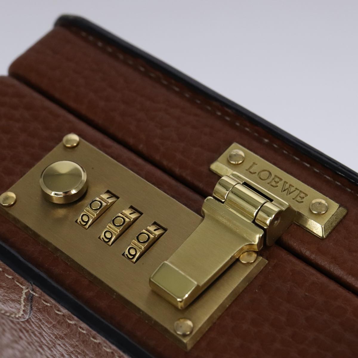 Loewe Brown Leather Briefcase Bag (Pre-Owned)