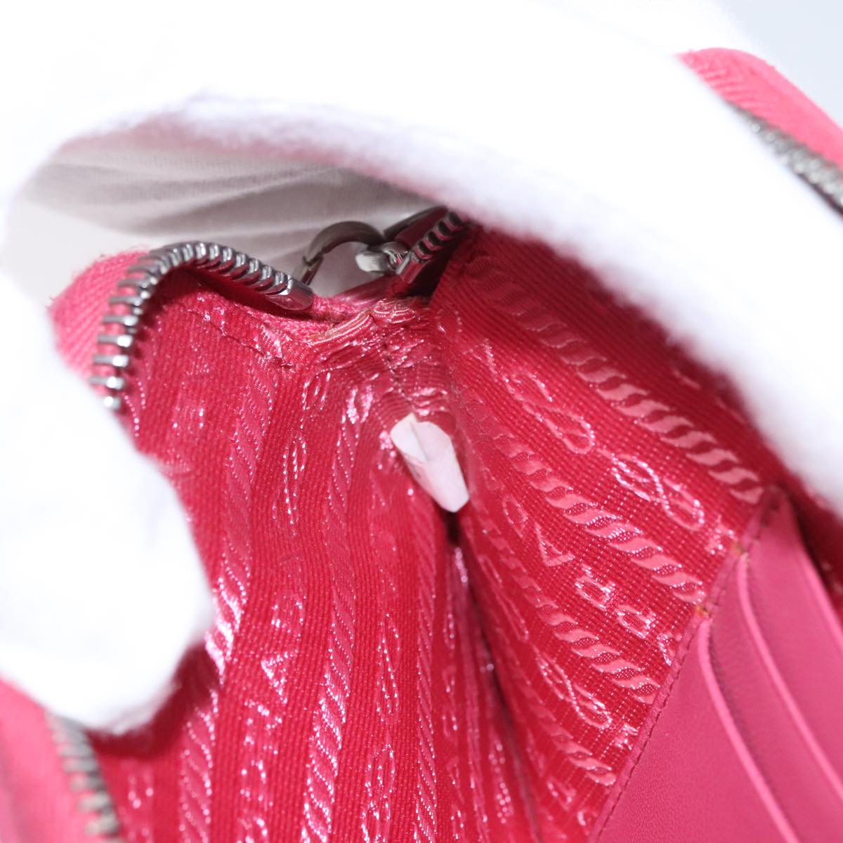Prada Nappa Gauffré Pink Leather Shoulder Bag (Pre-Owned)
