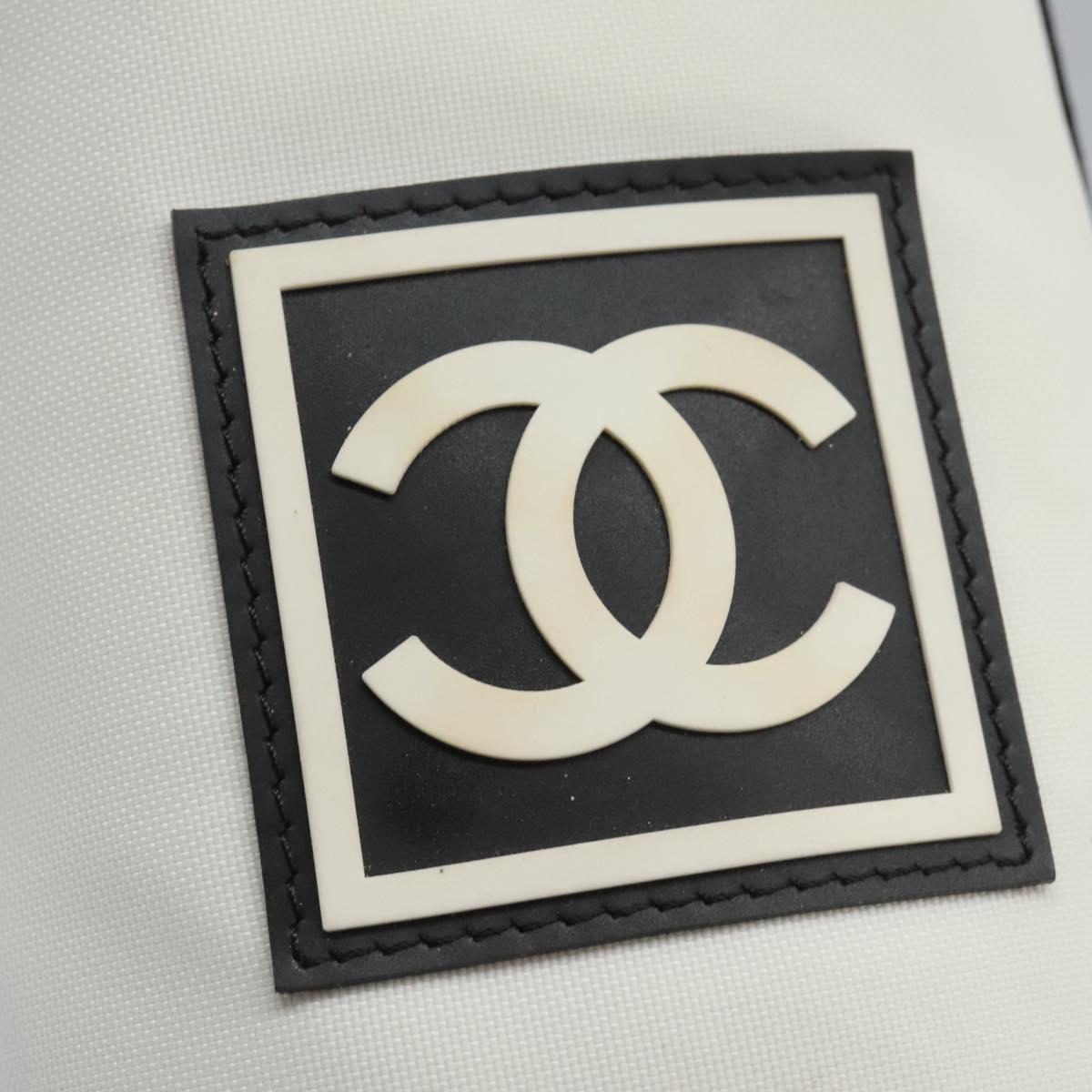 Chanel Sport Line White Synthetic Shoulder Bag (Pre-Owned)