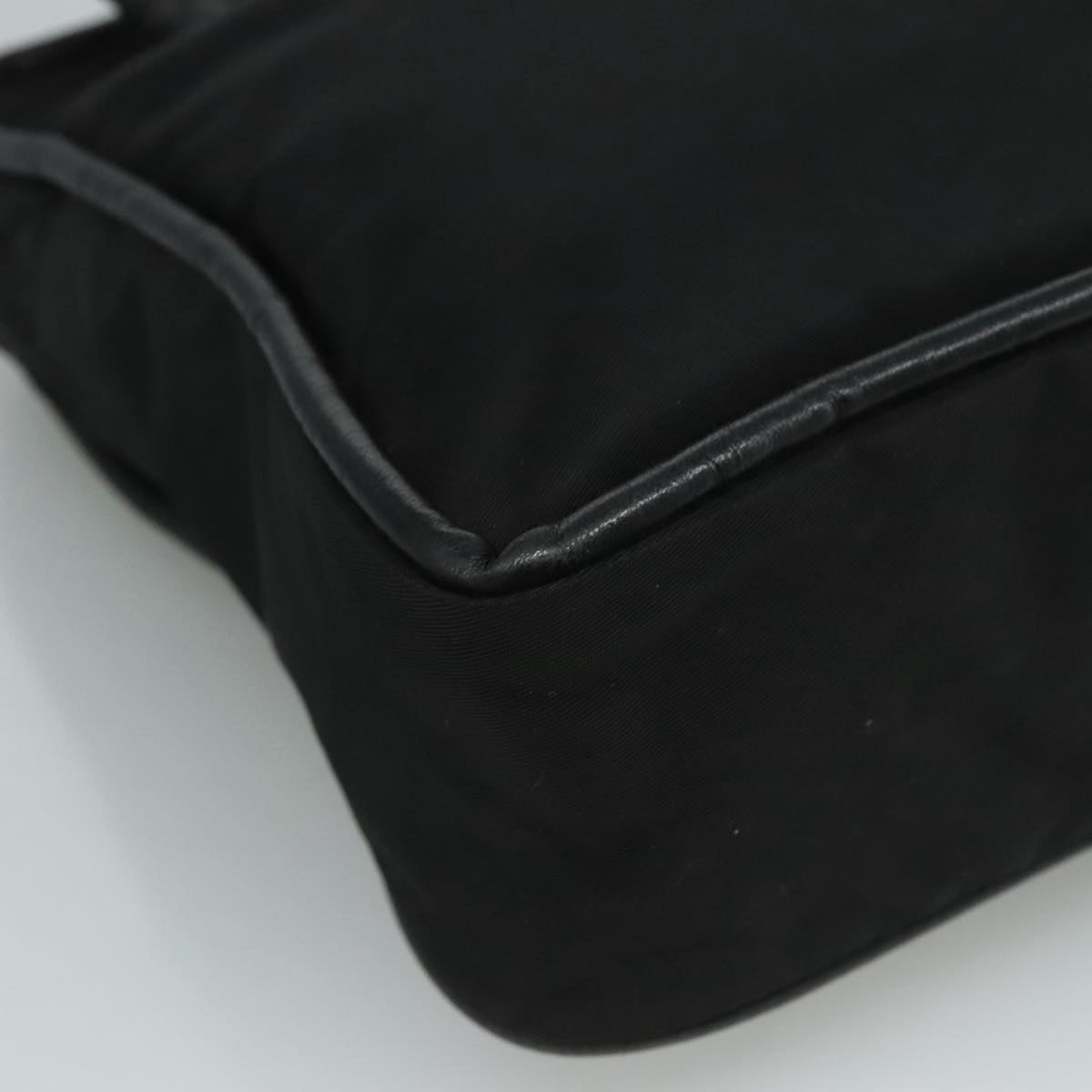 Céline Logo Du Cercle Black Synthetic Shoulder Bag (Pre-Owned)