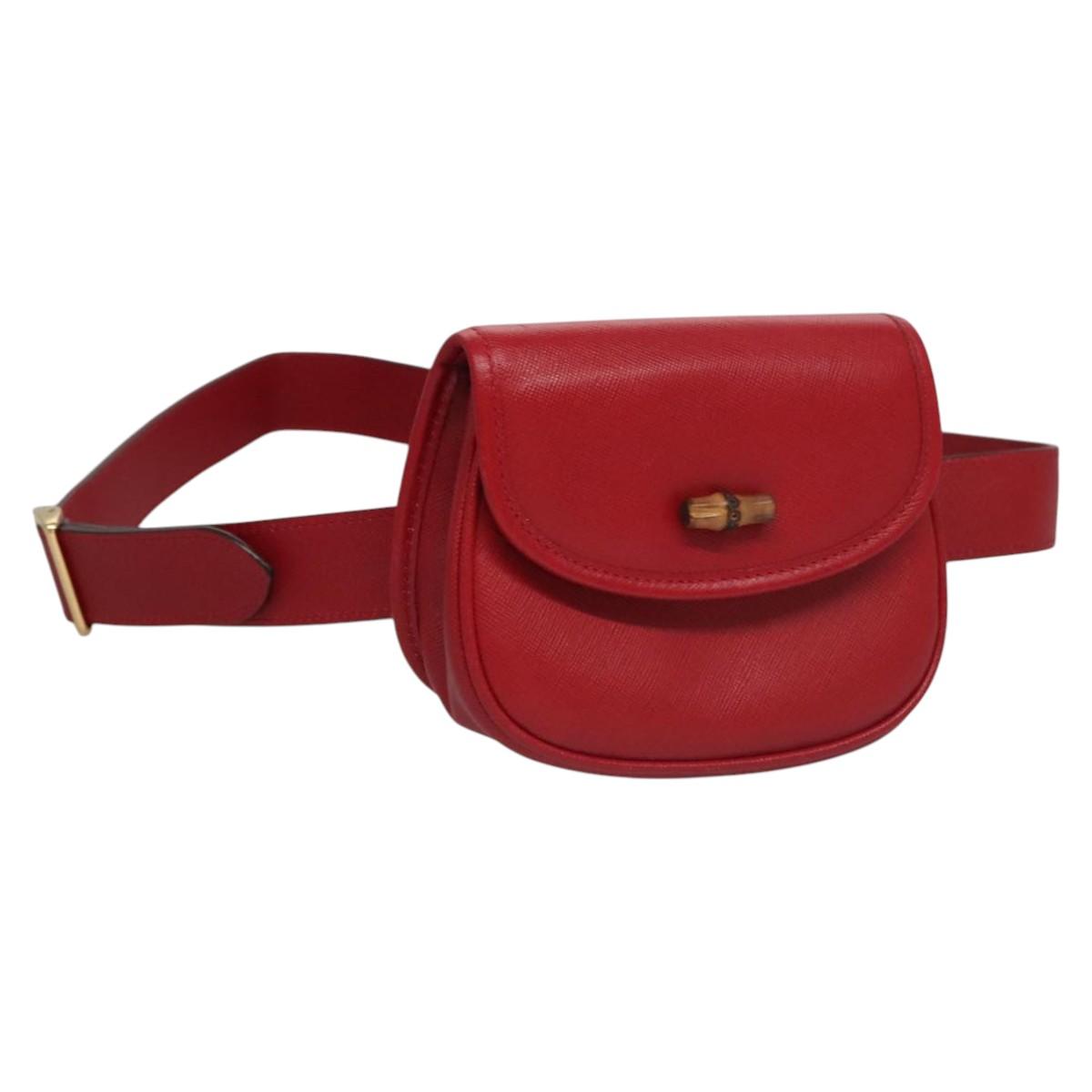 Gucci Bamboo Red Leather Shoulder Bag (Pre-Owned)