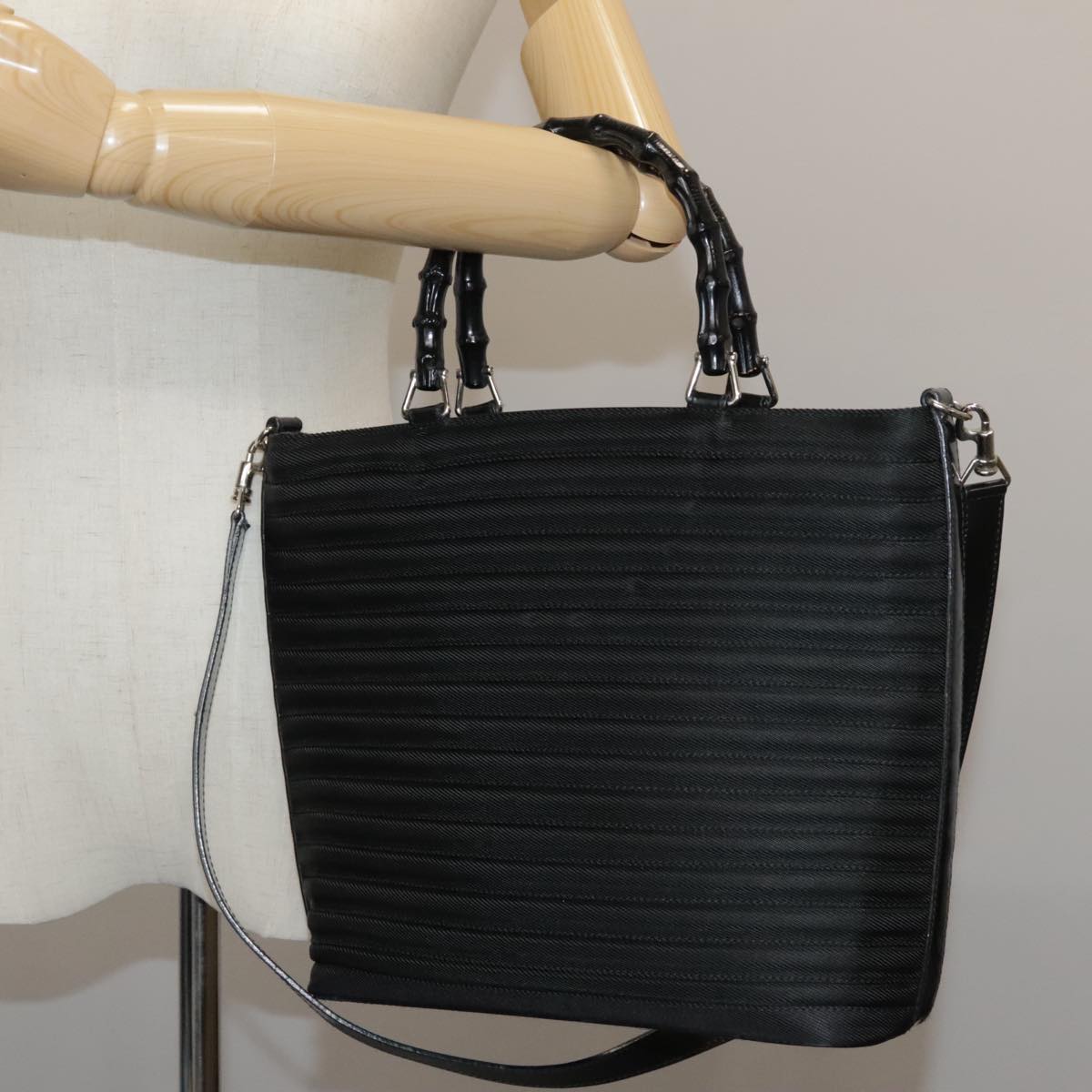 Gucci Bamboo Black Synthetic Handbag (Pre-Owned)