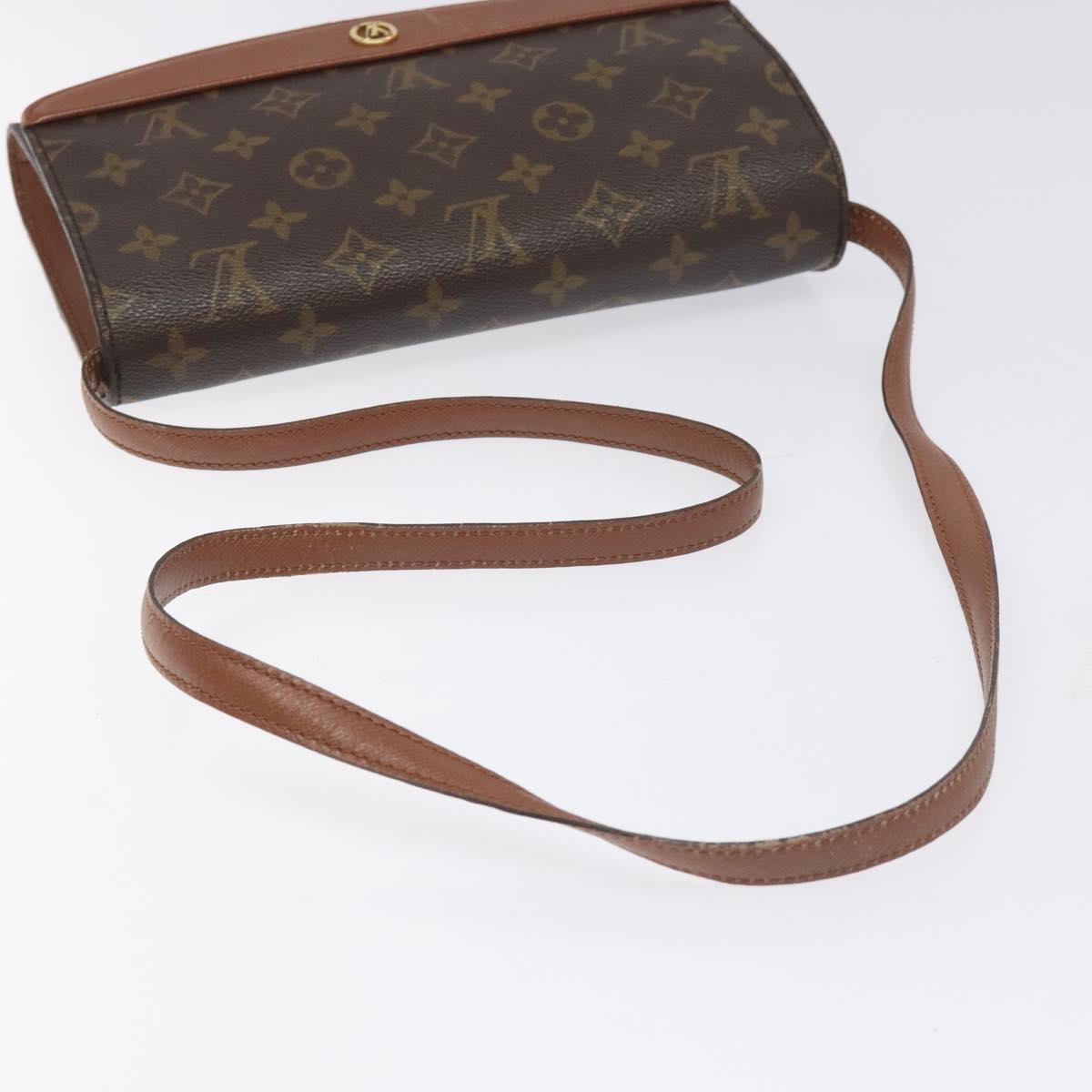 Louis Vuitton Bordeaux Brown Canvas Shoulder Bag (Pre-Owned)