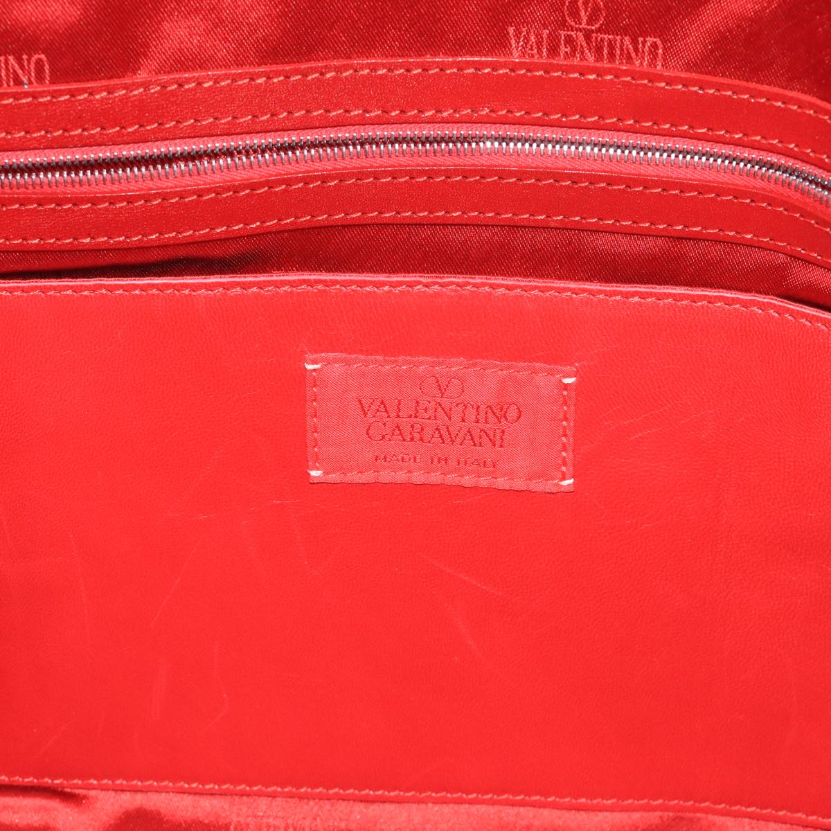 Valentino Garavani Red Canvas Tote Bag (Pre-Owned)