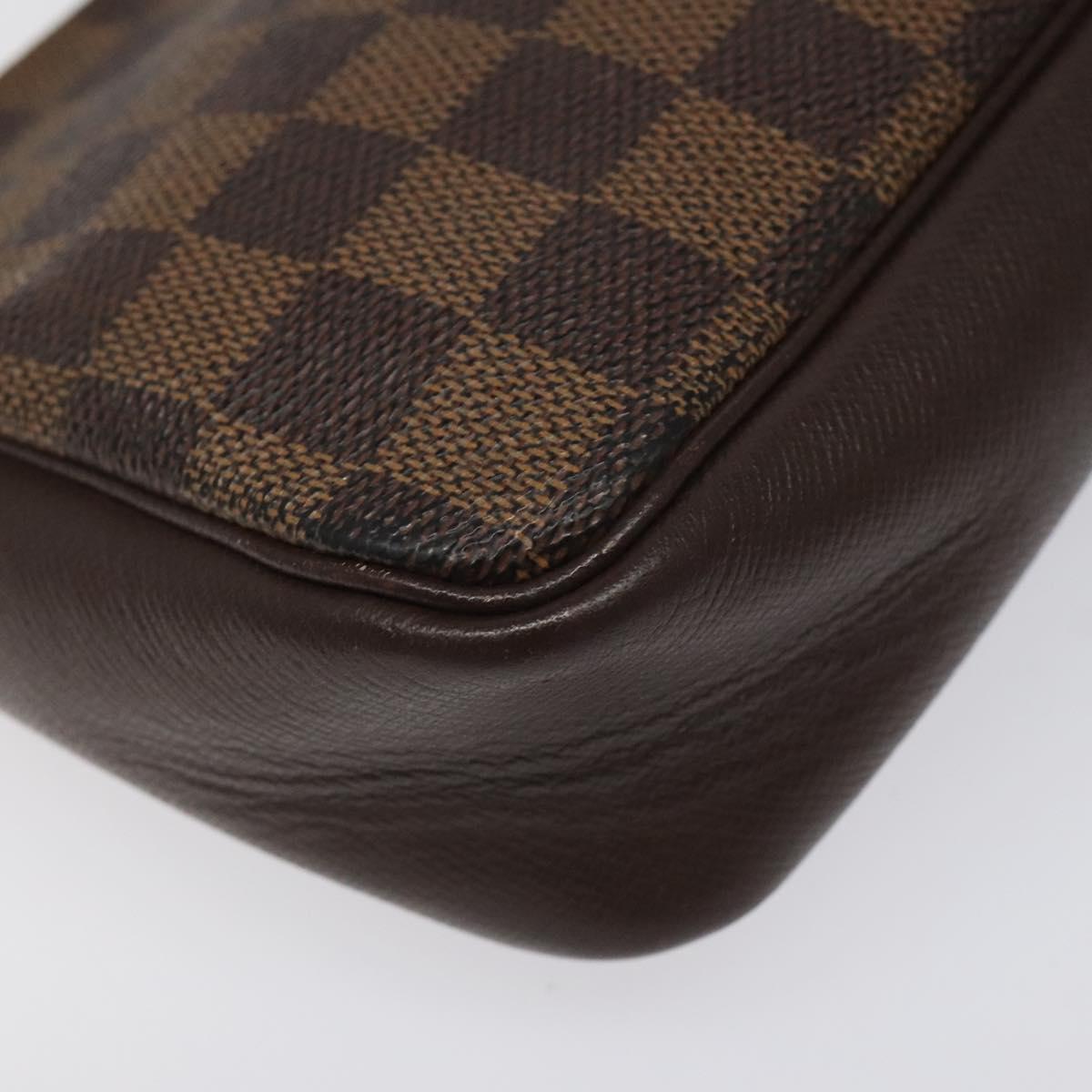 Louis Vuitton Trousse Makeup Brown Canvas Clutch Bag (Pre-Owned)