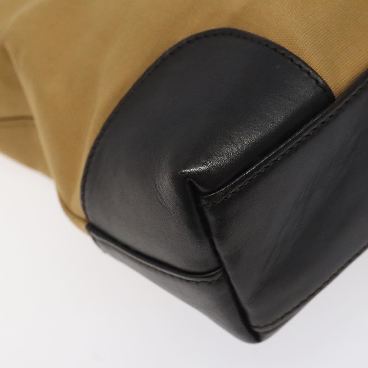 Gucci Sherry Beige Canvas Shoulder Bag (Pre-Owned)