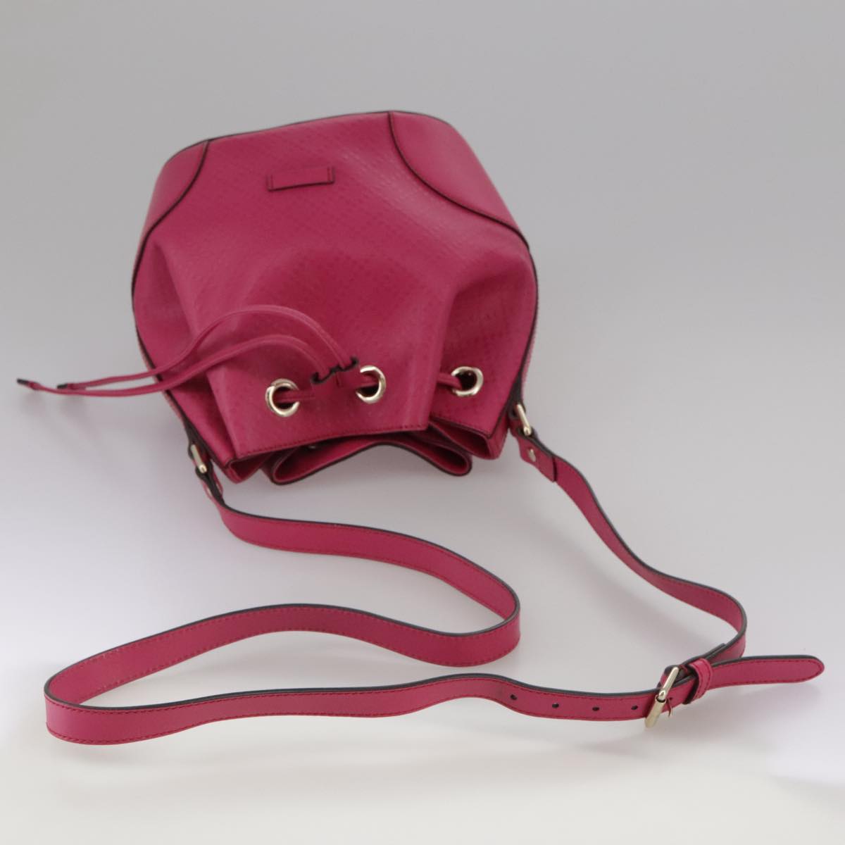 Gucci Diamante Pink Leather Shoulder Bag (Pre-Owned)