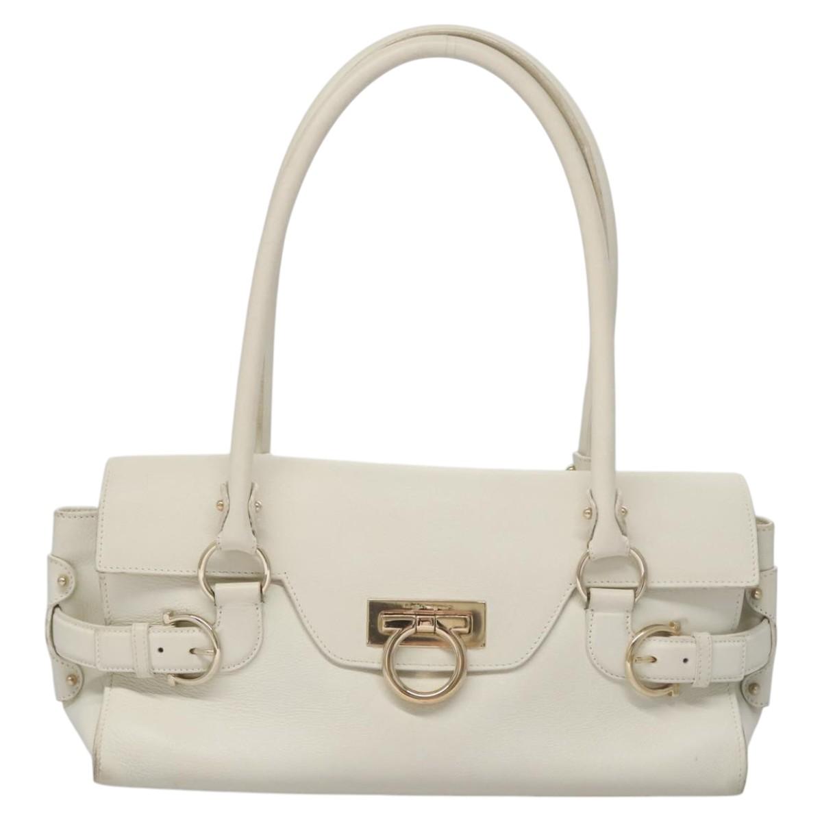 Salvatore Ferragamo Gancini Beige Leather Shoulder Bag (Pre-Owned)