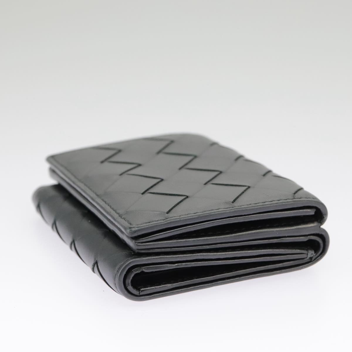 Bottega Veneta Intrecciato Black Leather Wallet (Pre-Owned)