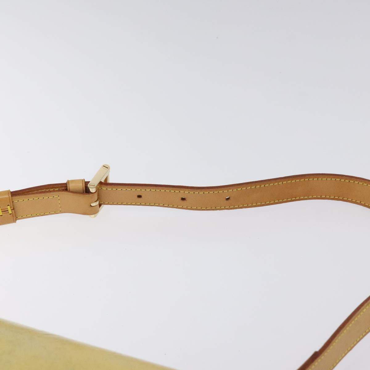Louis Vuitton Thompson Street Beige Patent Leather Shoulder Bag (Pre-Owned)