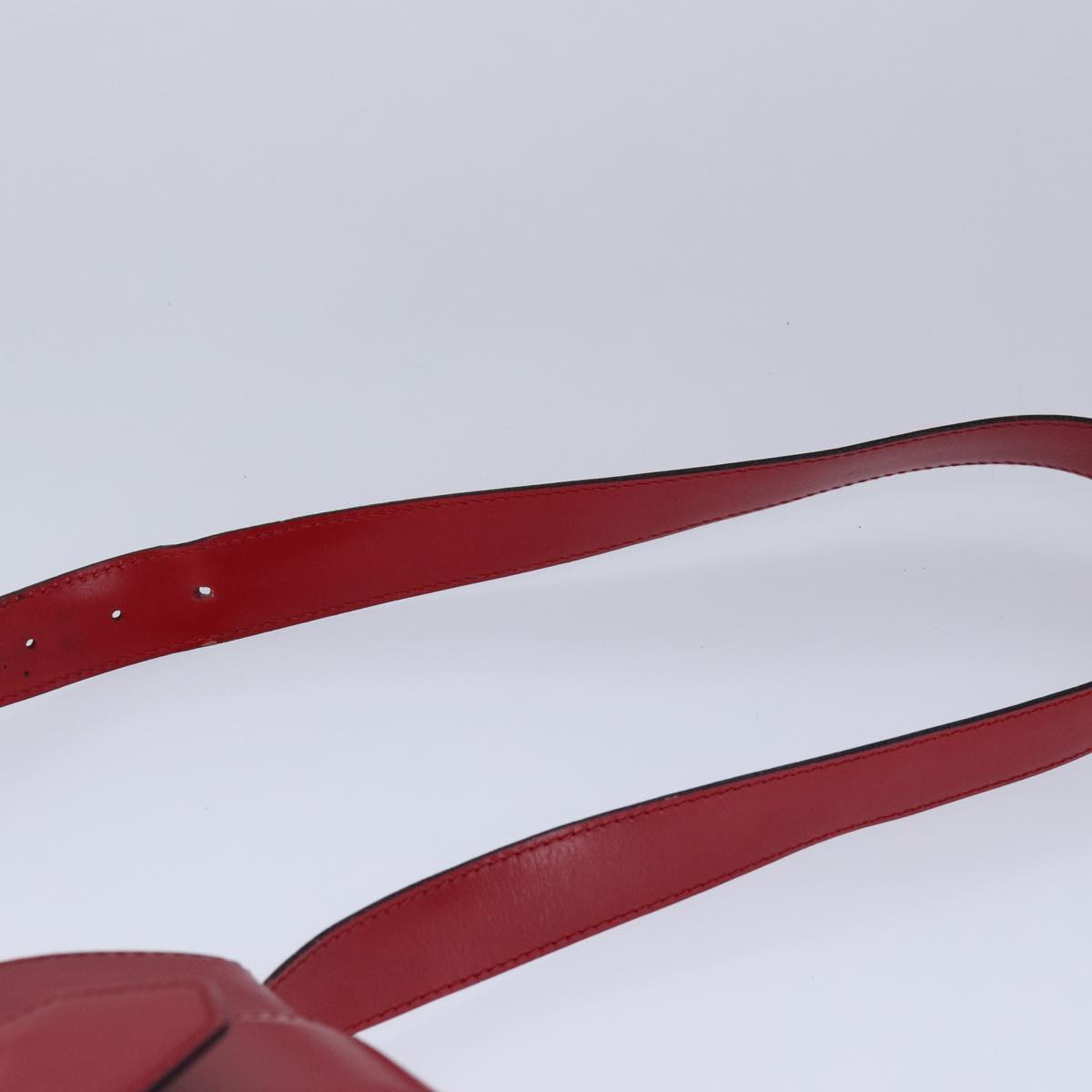 Louis Vuitton Sac D'épaule Red Leather Shoulder Bag (Pre-Owned)