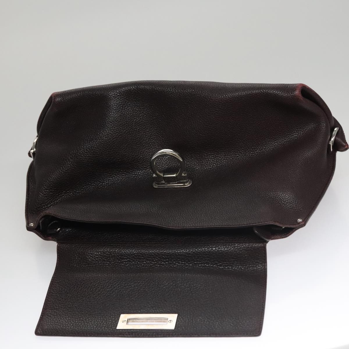 Salvatore Ferragamo Sofia Burgundy Leather Handbag (Pre-Owned)