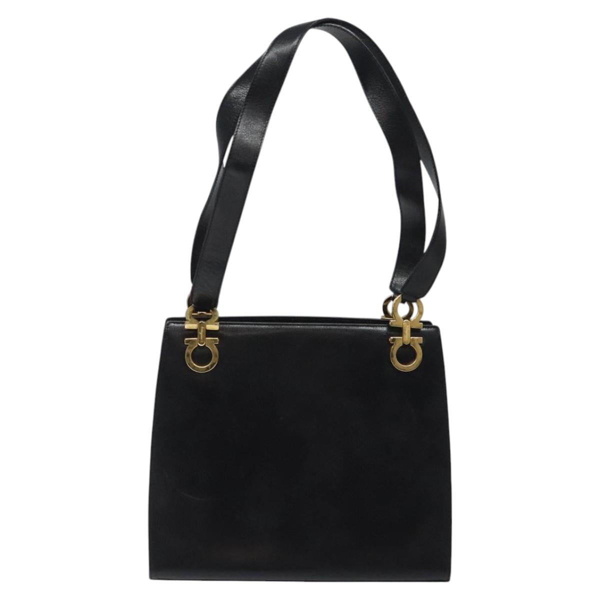 Salvatore Ferragamo Gancini Black Leather Shoulder Bag (Pre-Owned)
