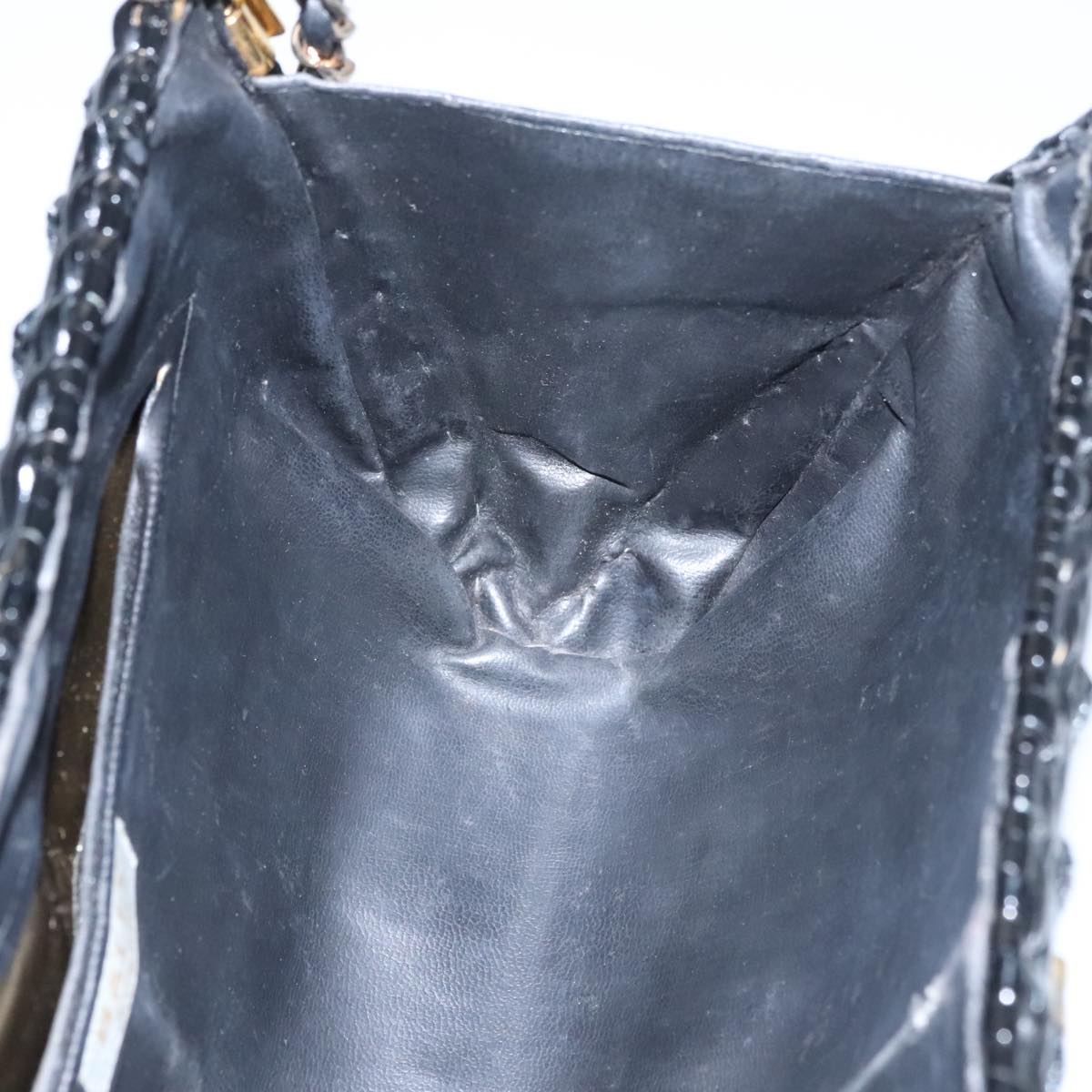 Bally Black Patent Leather Shoulder Bag (Pre-Owned)