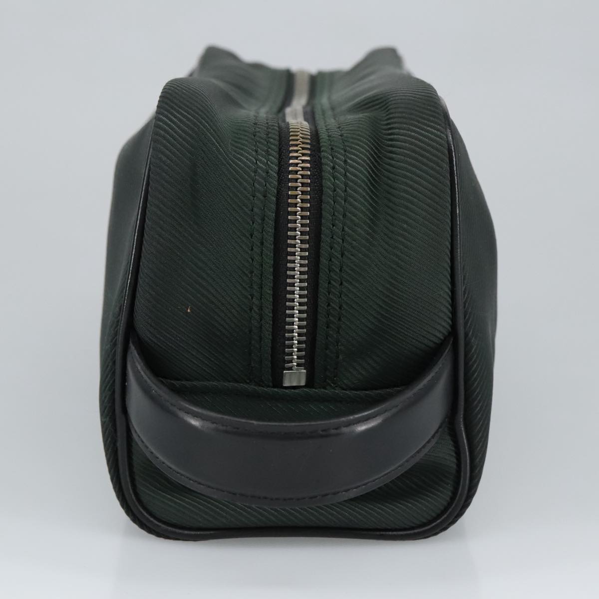 Louis Vuitton Parana Green Canvas Clutch Bag (Pre-Owned)