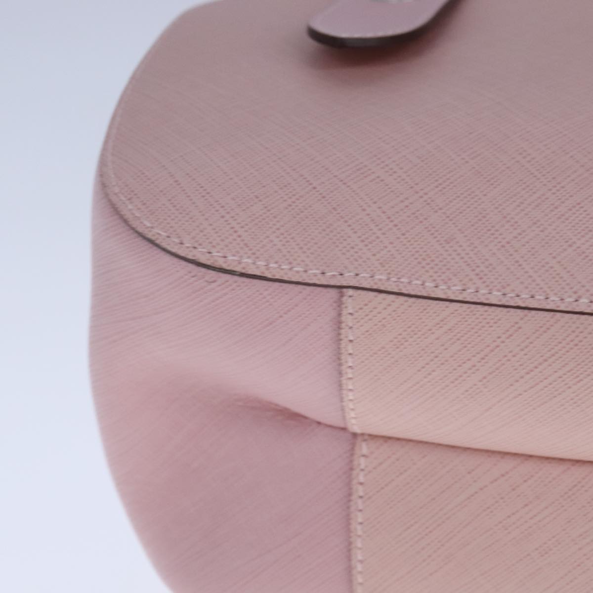 Salvatore Ferragamo Gancini Pink Leather Handbag (Pre-Owned)
