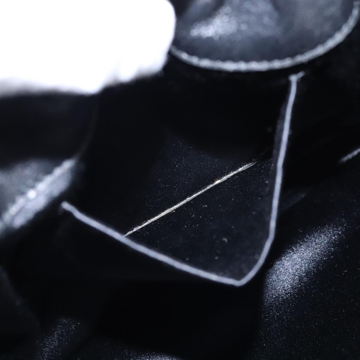 Prada Black Leather Handbag (Pre-Owned)