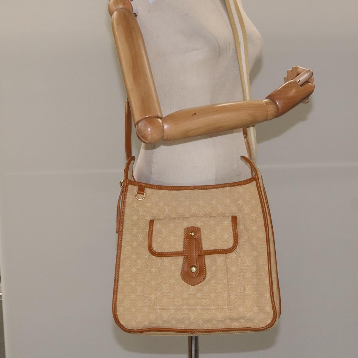 Louis Vuitton Mary Kate Beige Canvas Shoulder Bag (Pre-Owned)