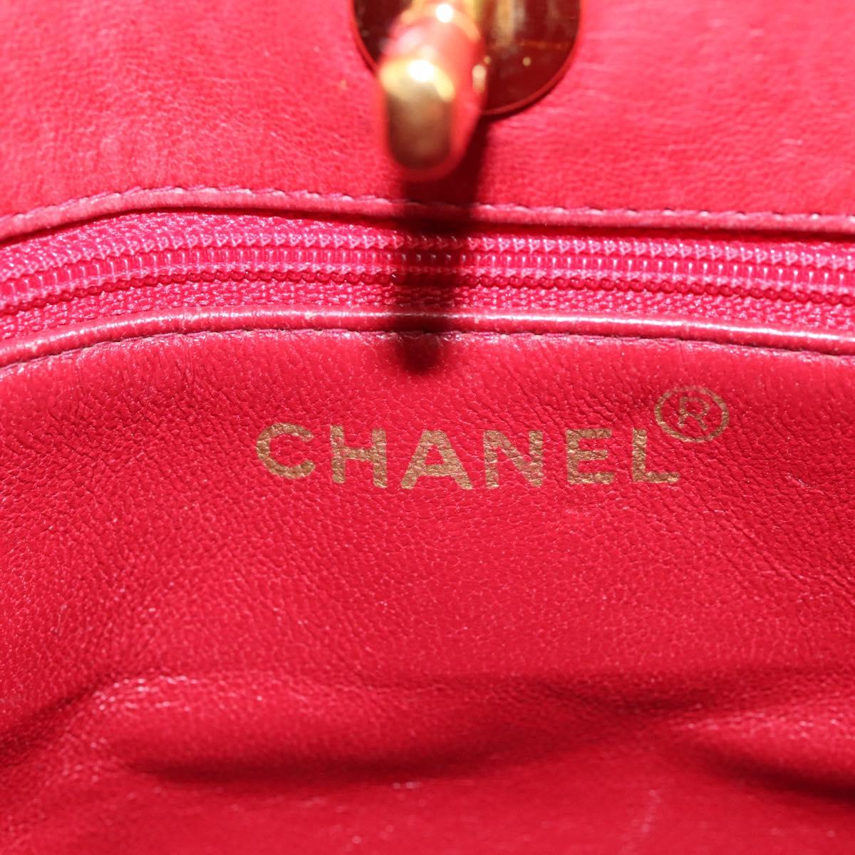 Chanel Matelassé Red Leather Shoulder Bag (Pre-Owned)