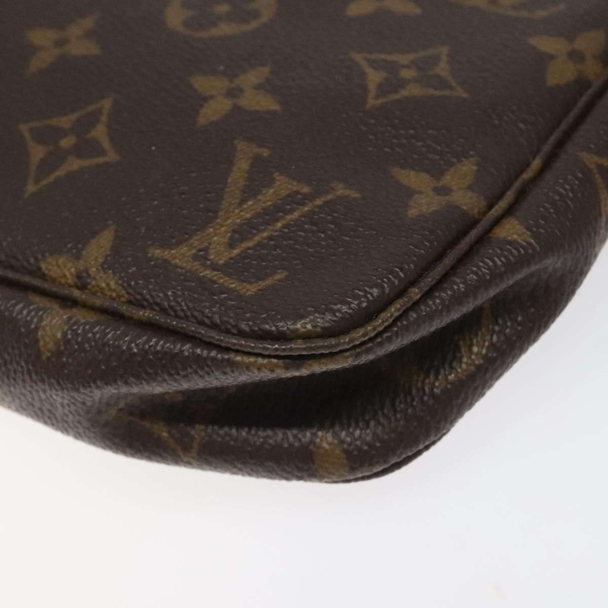 Louis Vuitton Pochette Accessoire Brown Canvas Clutch Bag (Pre-Owned)