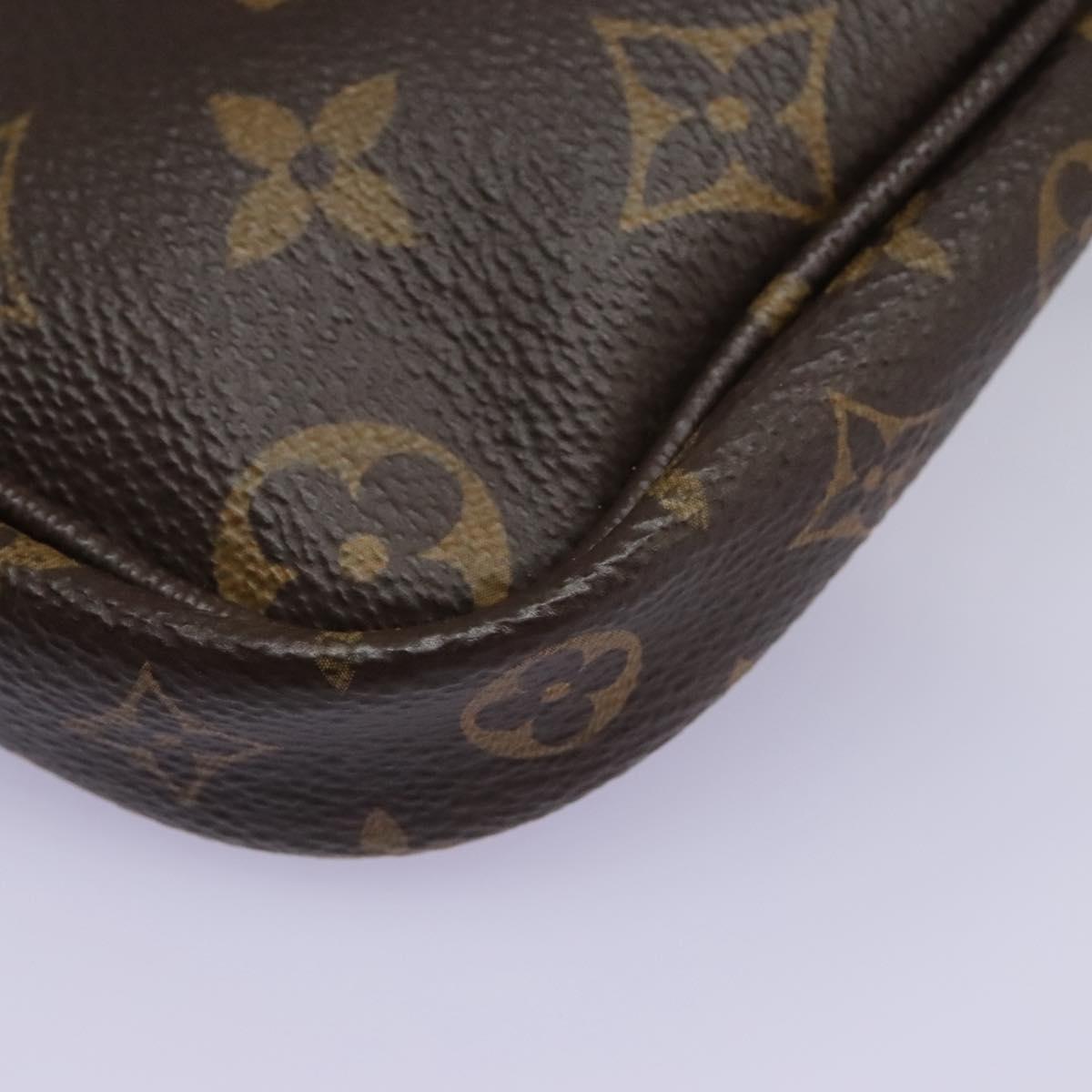 Louis Vuitton Multi Pochette Accessoires Brown Canvas Clutch Bag (Pre-Owned)