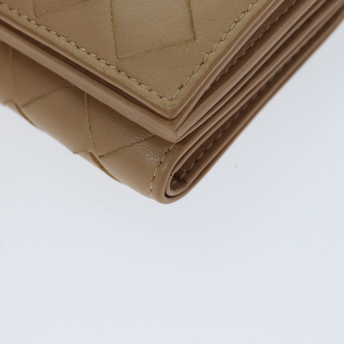 Bottega Veneta Intrecciato Beige Leather Wallet (Pre-Owned)