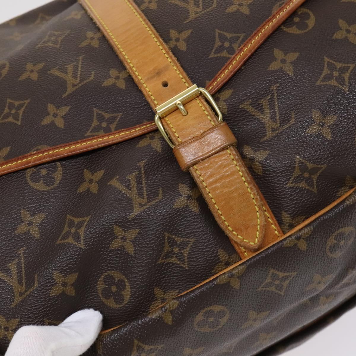 Louis Vuitton Saumur 35 Brown Canvas Shoulder Bag (Pre-Owned)