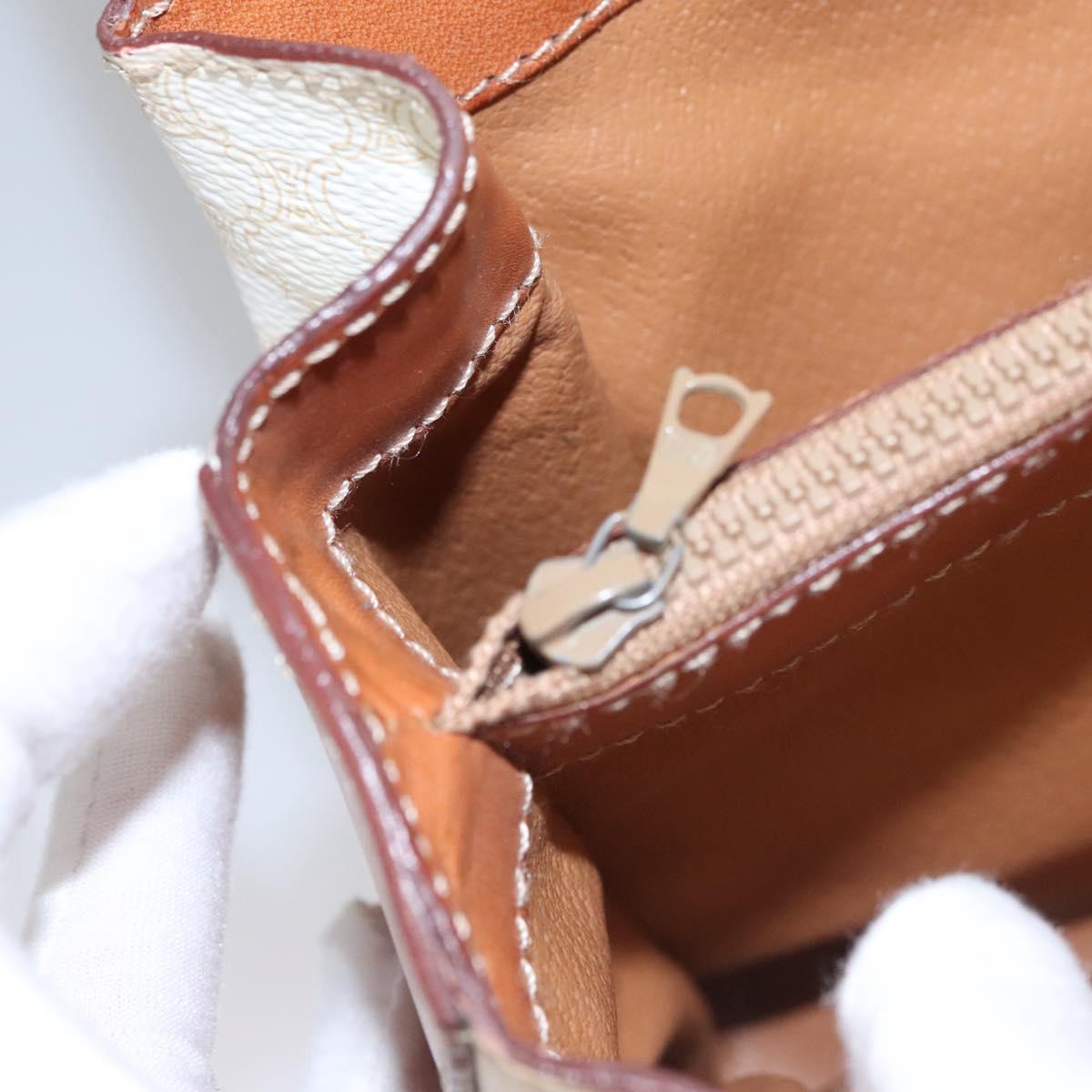 Céline Macadam White Canvas Handbag (Pre-Owned)