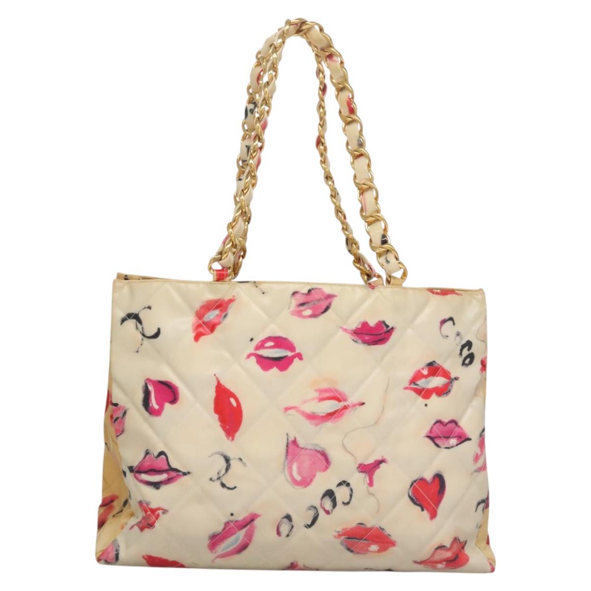 Chanel Cc Totebag Beige Patent Leather Tote Bag (Pre-Owned)