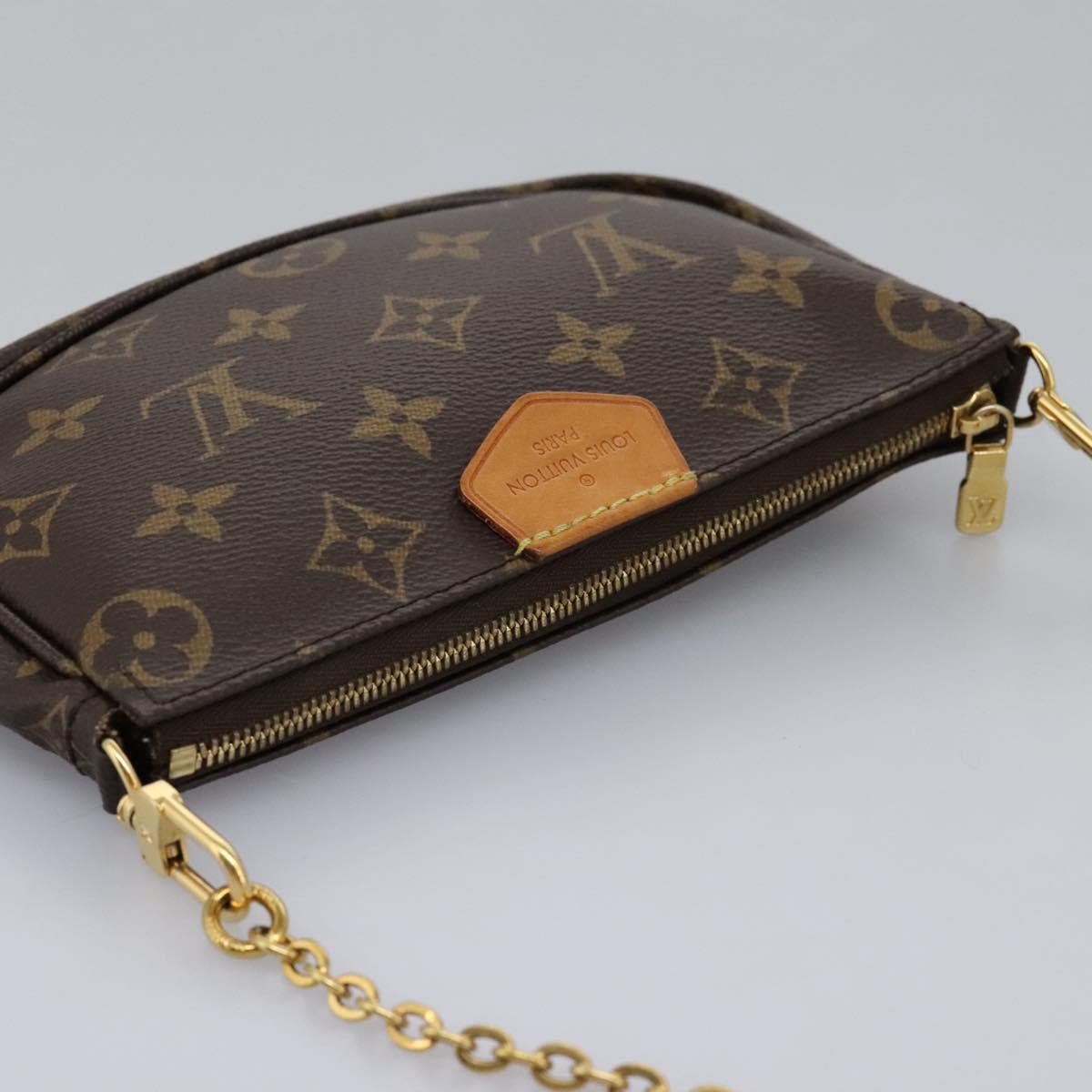 Louis Vuitton Multi Pochette Accessoires Brown Canvas Clutch Bag (Pre-Owned)