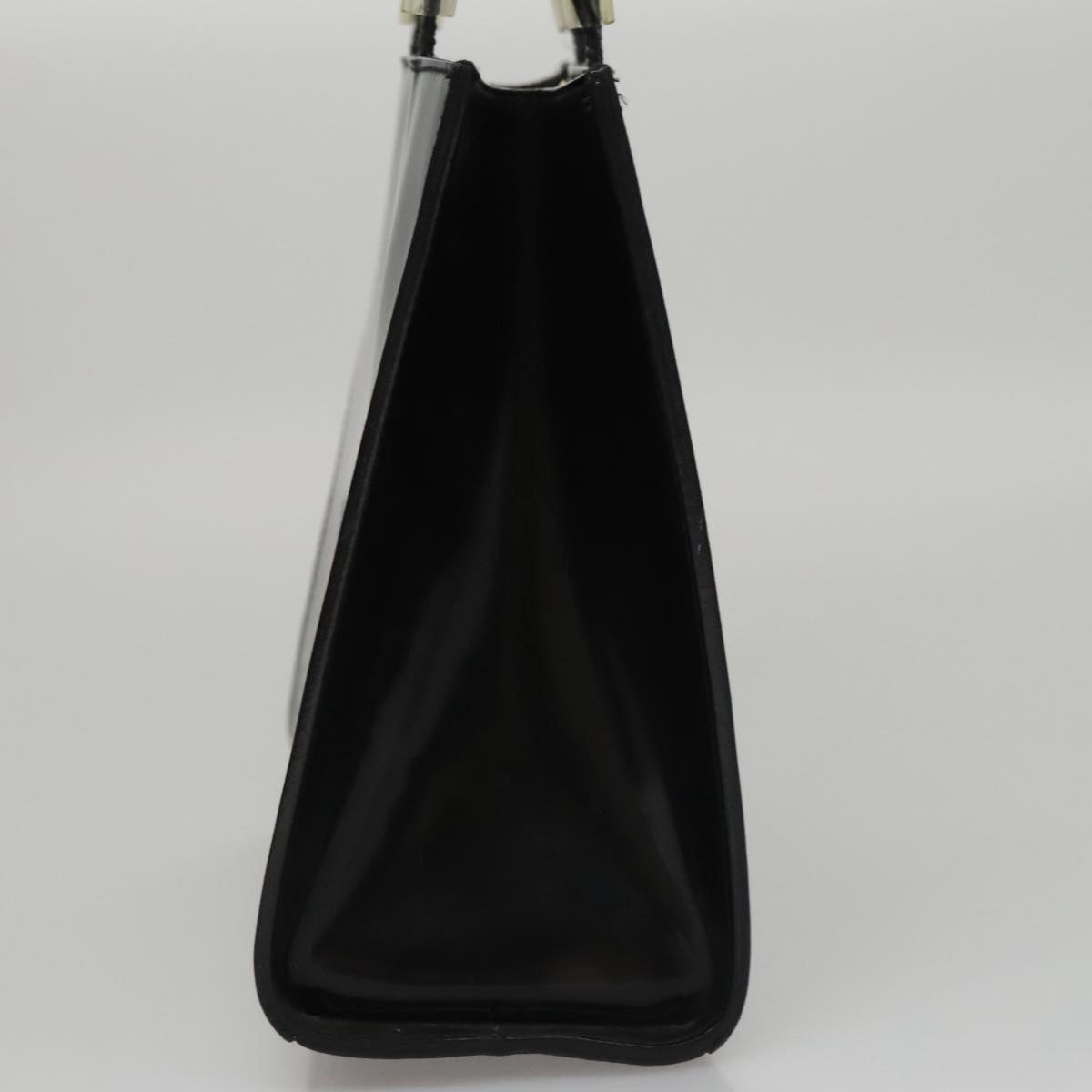 Salvatore Ferragamo Black Patent Leather Handbag (Pre-Owned)