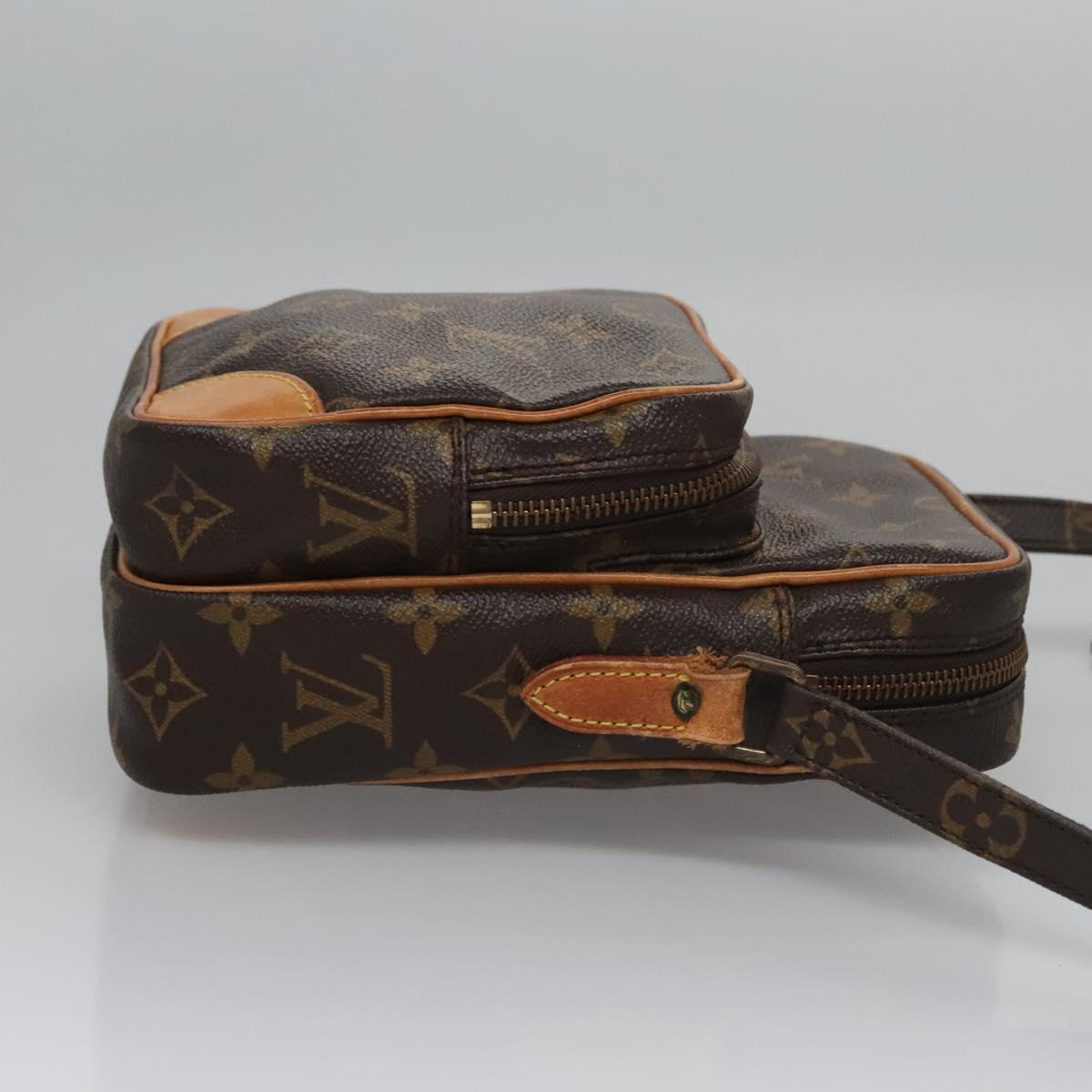 Louis Vuitton Amazon Brown Canvas Shoulder Bag (Pre-Owned)