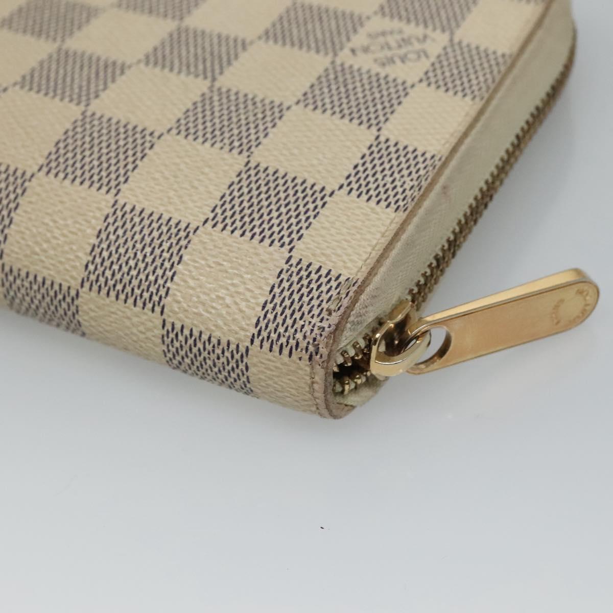 Louis Vuitton Zippy Organizer White Canvas Wallet (Pre-Owned)
